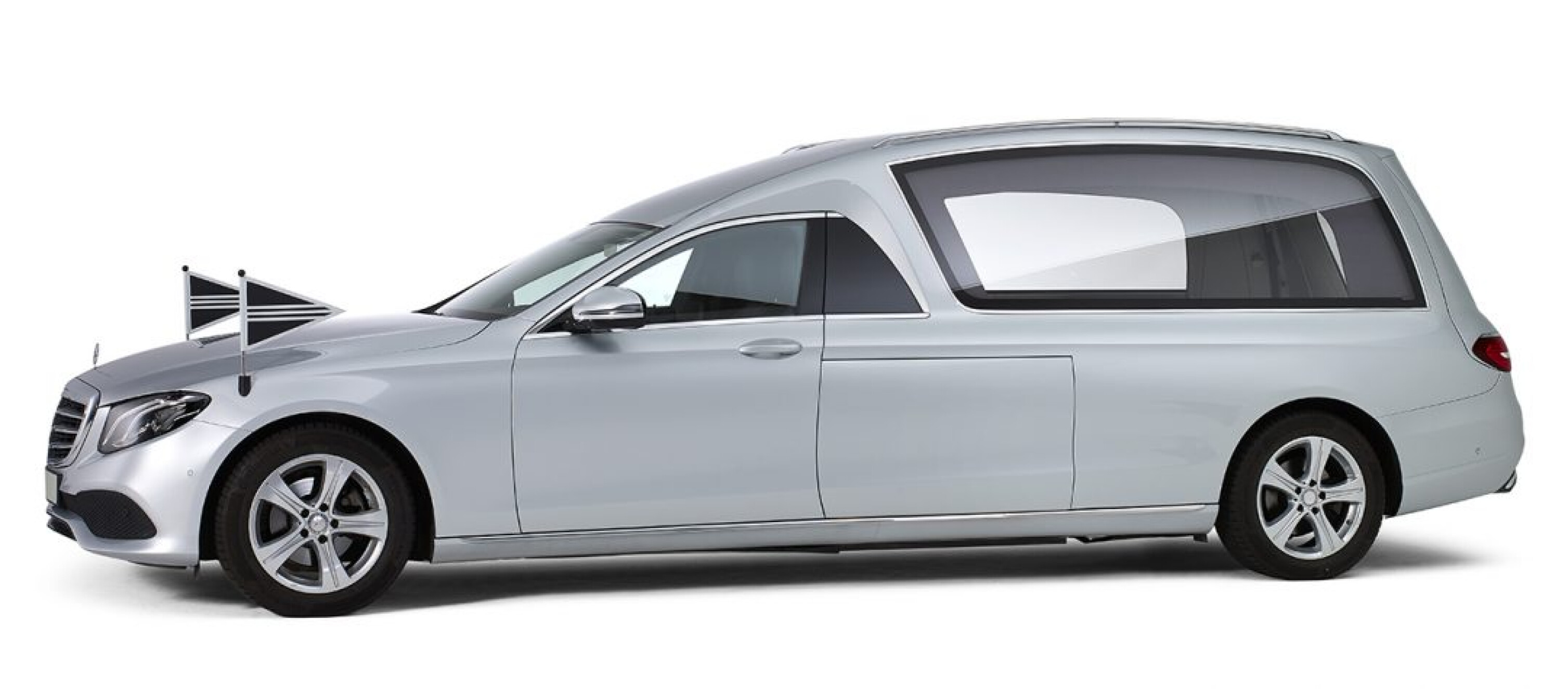 Mercedes-grijs-glas-rouwauto-1080x475.jpg