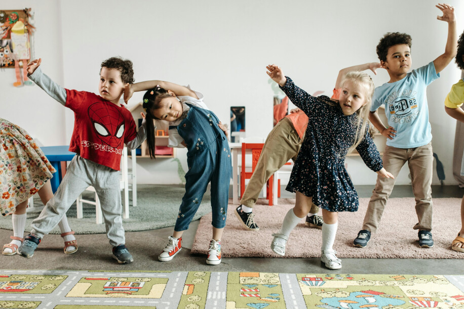 Tips om kinderen te vermaken tijdens een uitvaart