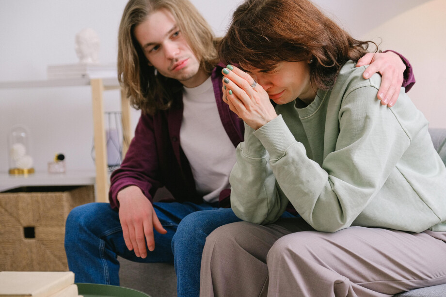 Angst voor de dood: oorzaken, symptomen en manieren om ermee om te gaan