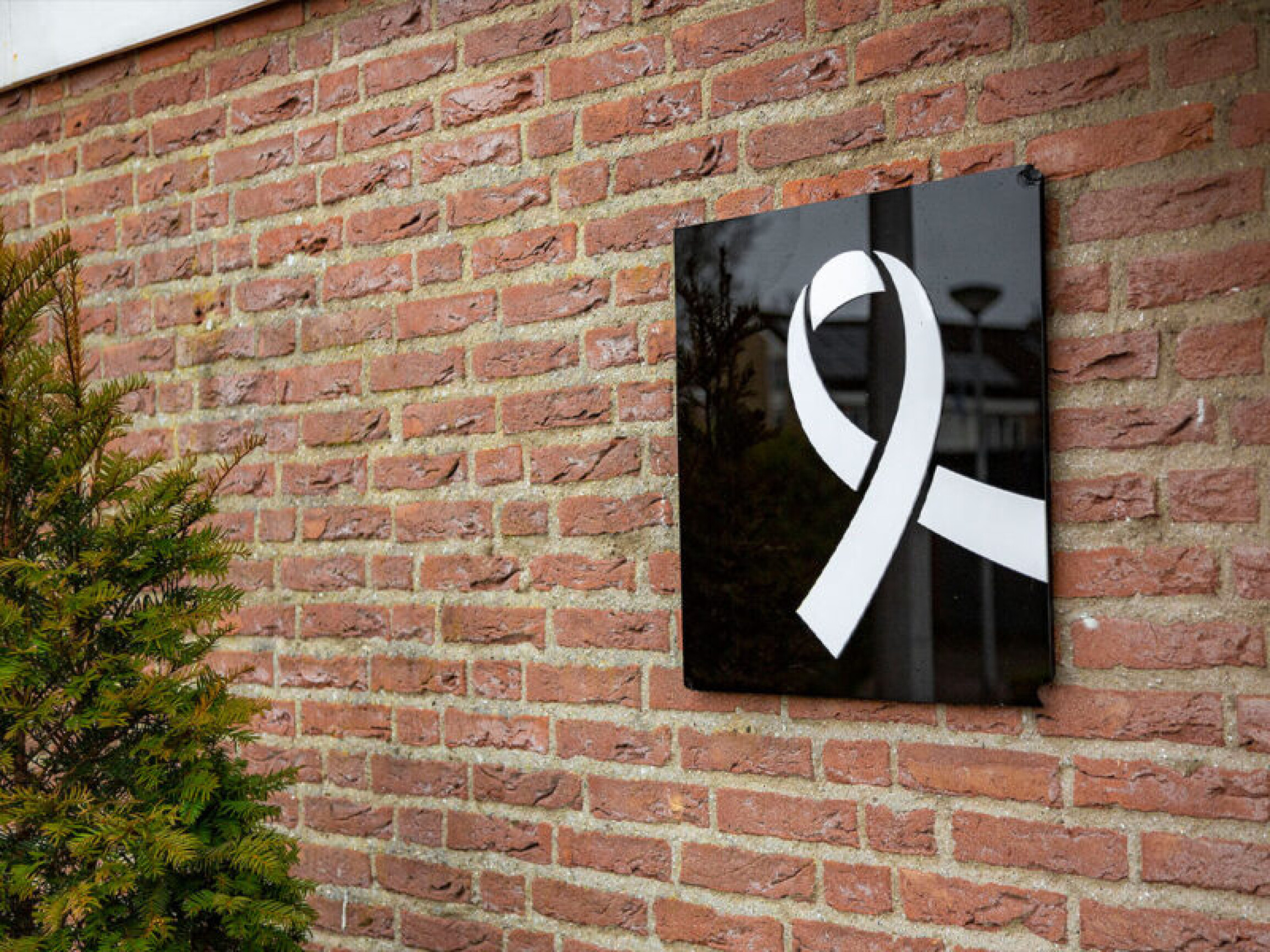 rouwcentrum-entree-800x600.jpg